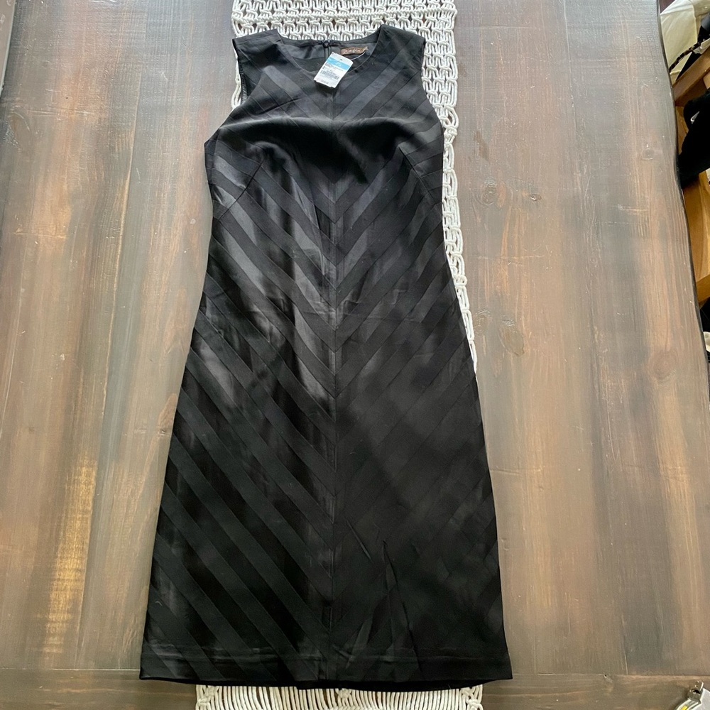 NWT J. McLaughlin Beverly sleeveless striped sheath dress